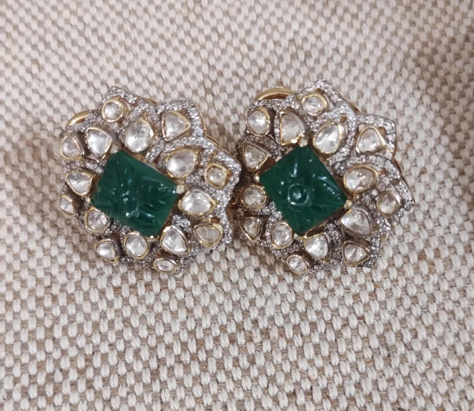 925 Silver Floral Polki Emerald Studs - Amrrutam 