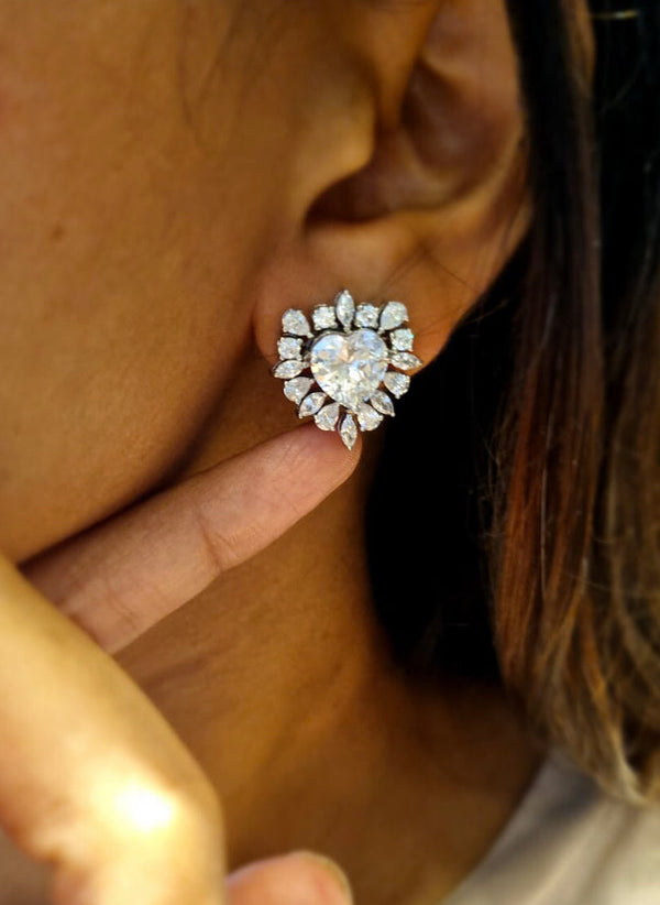 925 Silver Millie CZ Heart Stud Earrings - Amrrutam 
