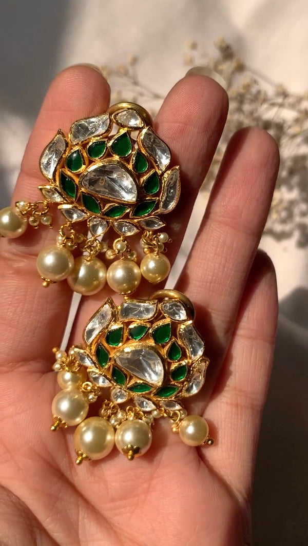 925 Silver Jaishri Green Polki Drop Earrings - Amrrutam 