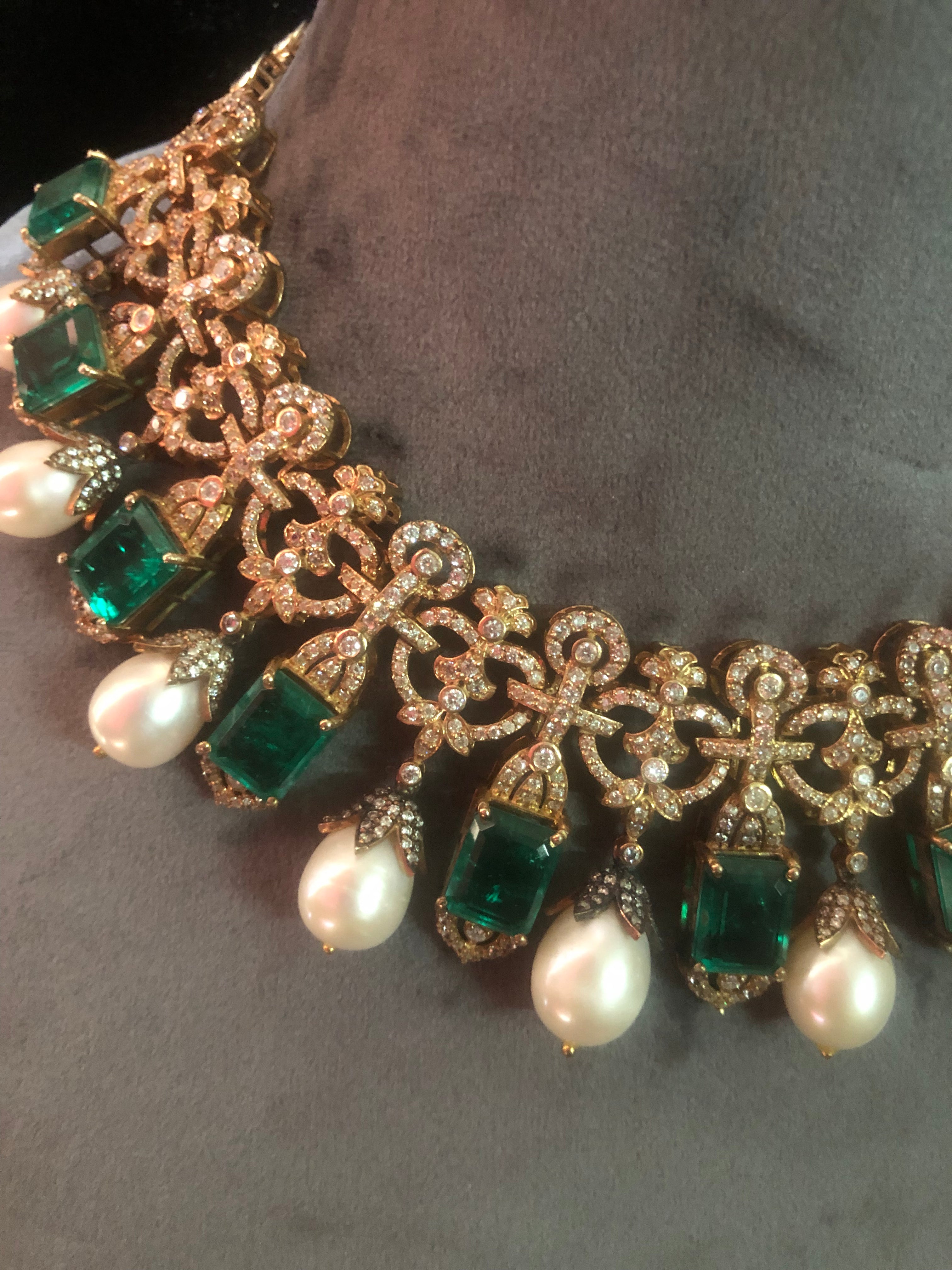 925 Silver Tamannah Modern Polki Emerald Necklace