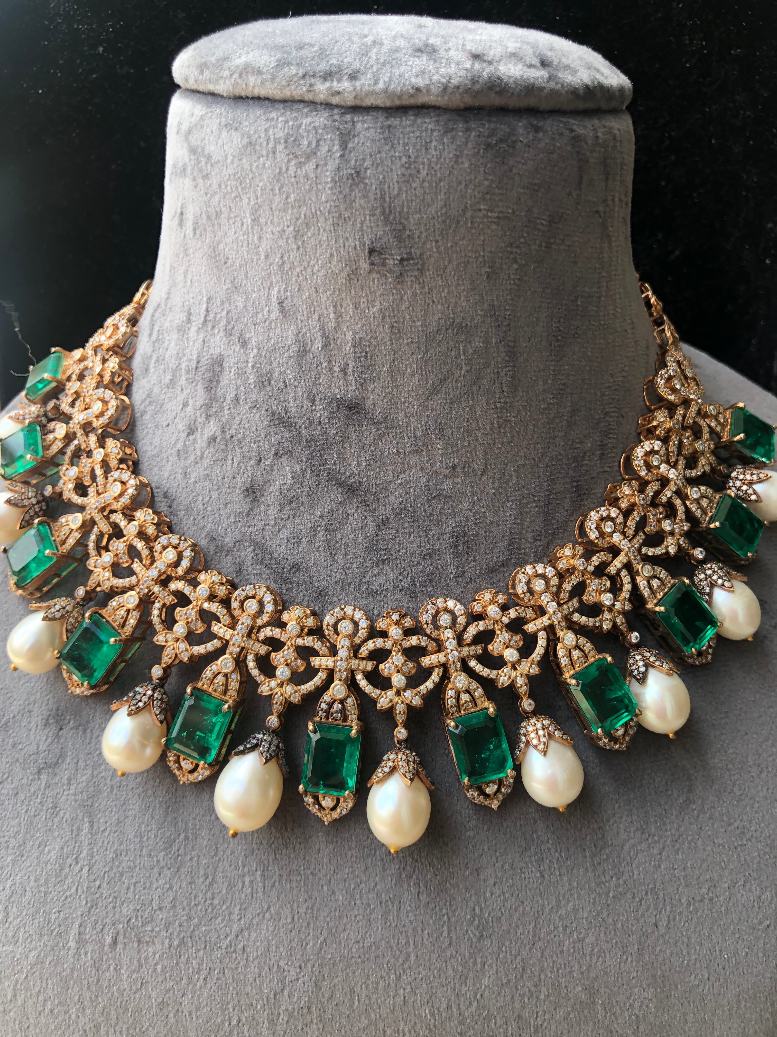 925 Silver Tamannah Modern Polki Emerald Necklace