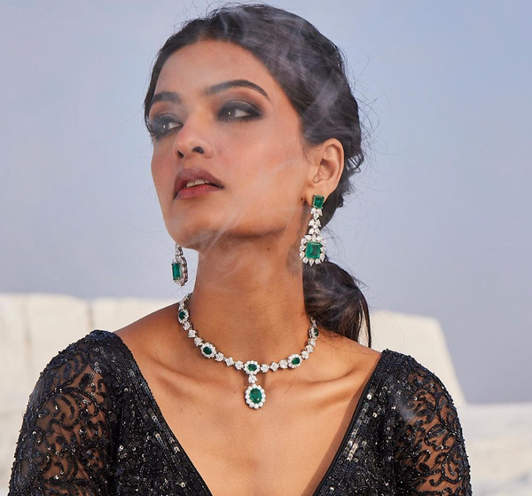 925 Silver Aina Emerald Necklace Set - Amrrutam Jewellery