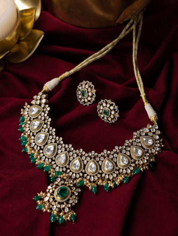 925 Silver Padmakshya Emerald Polki Necklace Set - Amrrutam Jewellery