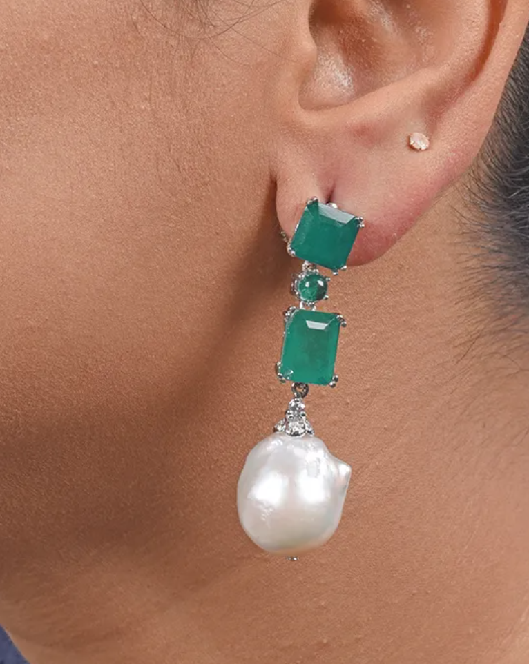 925 Silver Emerald And Baroque Pearl Drop Earring