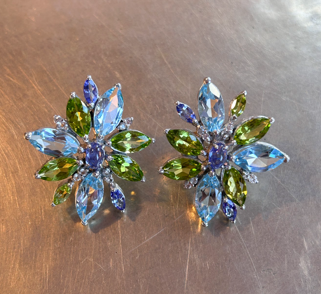 925 Silver Blue Lily Stud Earring